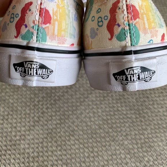 Vans off the Wall youth 2.5 Little Mermaid sneaker brand NIB - Picture 4 of 5